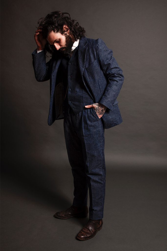 XII. Trade Unique // Look 05